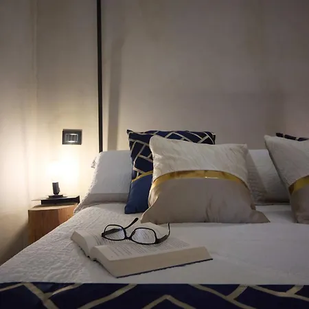 Apartment Porta Romana A 2km Il Nido Romantico A Siena